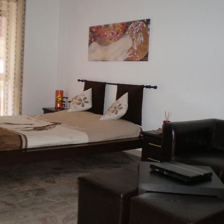 Appartamento Conte Vittorio Rome Exterior photo