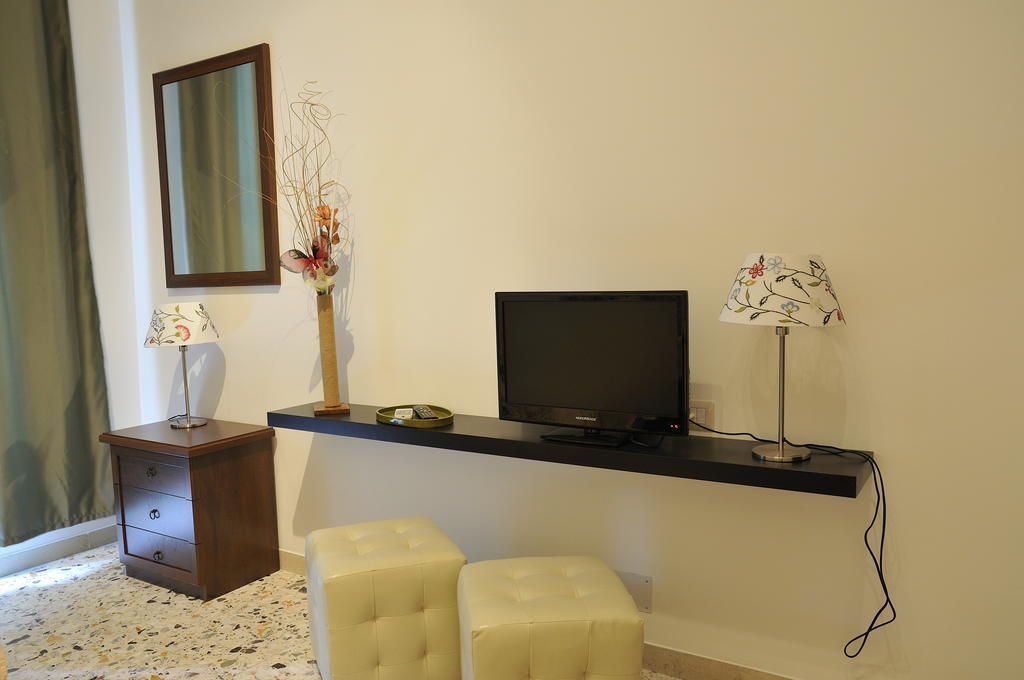 Appartamento Conte Vittorio Rome Exterior photo